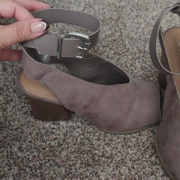 Qupid Ankle boots  - Picture 2 of 5